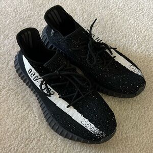 Adidas Yeezy Boost 350 Oreos